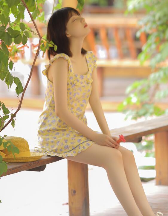 [YWW.ME] 2022.07.06 悠悠夏日长 不知秃