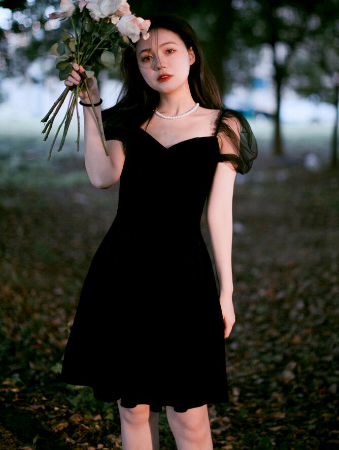 [YWW.ME] 2022.07.14 少女与花 夏芸是只小考拉