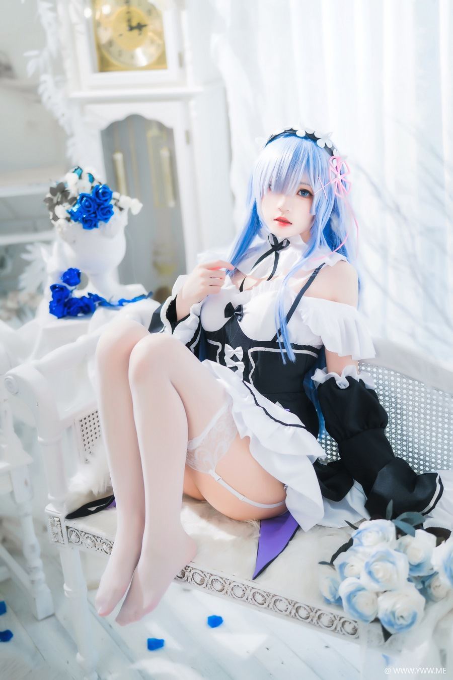 萝莉风COS 桜桃喵 – 长发蕾姆01-像素点