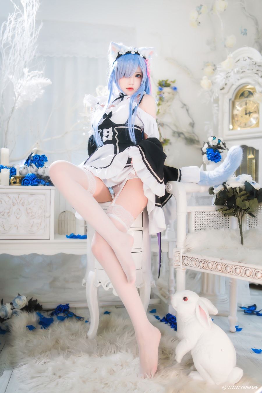 萝莉风COS 桜桃喵 – 长发蕾姆01-像素点