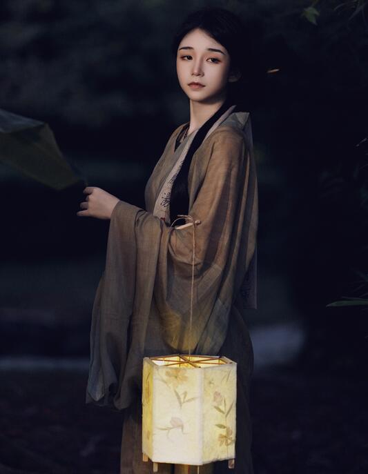 [YWW.ME] 2022.07.19 夜游记 秋水