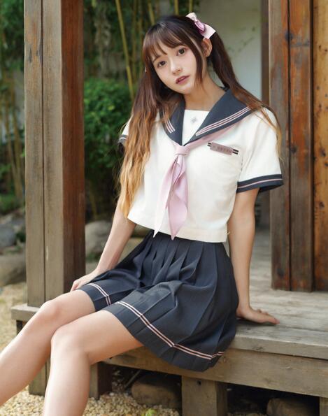 [YWW.ME] 2022.07.21 夏天的甜 兔子Zzz不吃胡萝卜