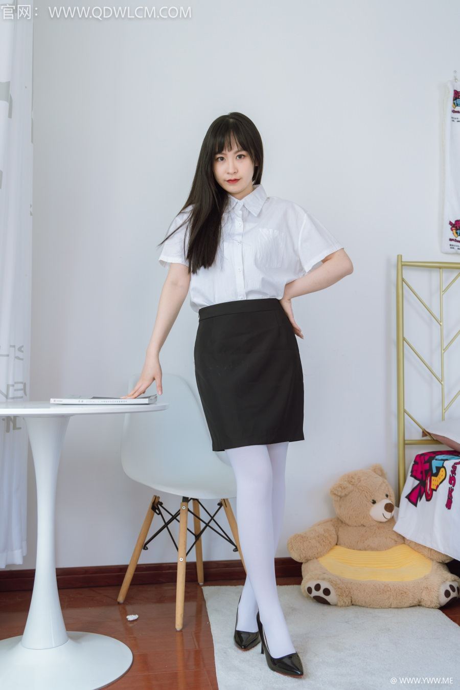 物恋传媒 NO.1392 兮兮-绚烂野蔷薇-像素点