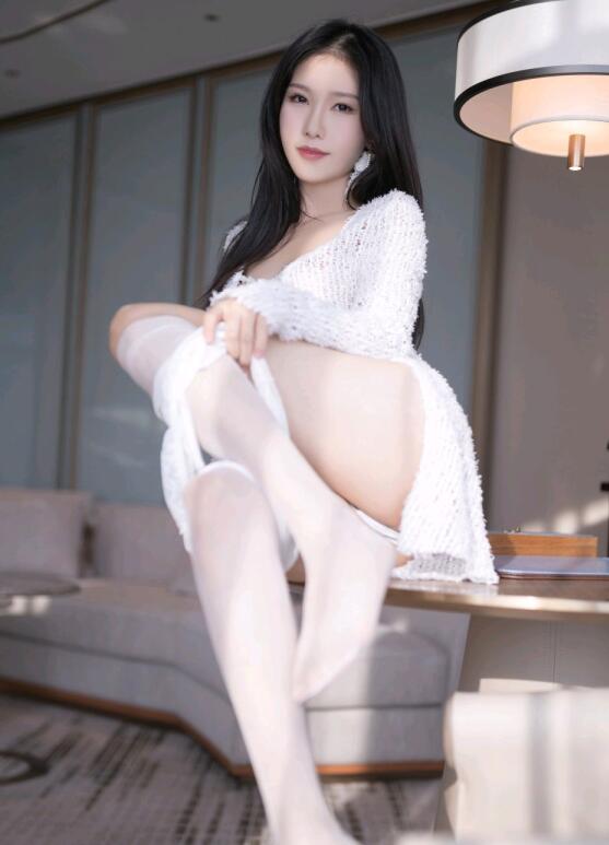 [XiuRen秀人网] 2023.01.11 No.6119 利世 美腿丝袜