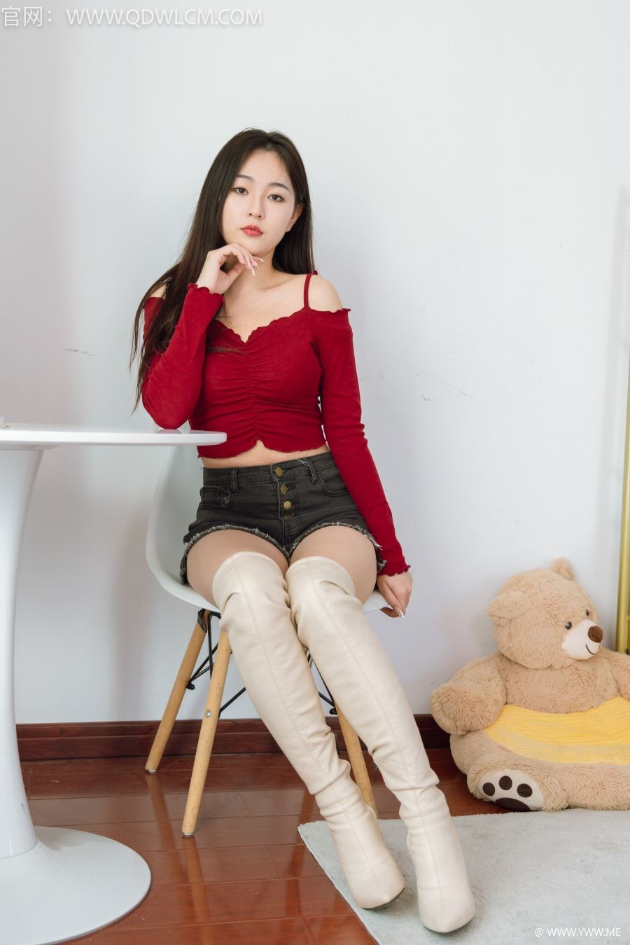 物恋传媒 NO.1404 美兔-永远的离开-像素点