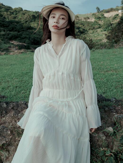[YWW.ME] 2022.08.01 山谷之间，烈日之下 姝雯同学