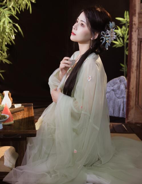 [YWW.ME] 2022.08.05 夏日庭院 公子不坏__