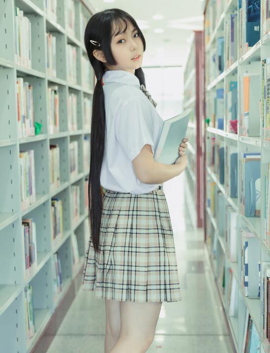 [YWW.ME] 2022.08.11 毕业季 阡墨红尘