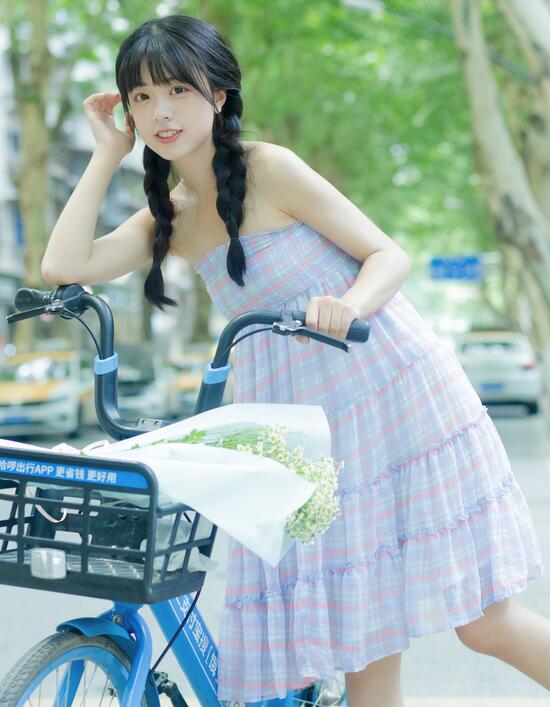 [YWW.ME] 2022.08.12 夏天是洋甘菊的气味 可爱泡泡呀