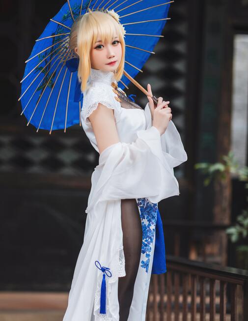 焖焖碳 – Saber旗袍