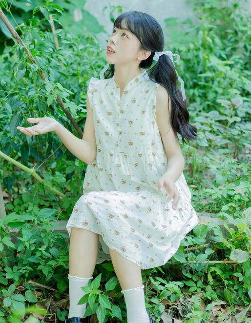 [YWW.ME] 2022.08.27 奶奶的菜园 可爱泡泡呀