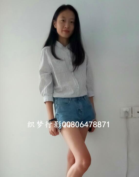 织梦行影摄影作品 NO.017 帆布鞋绿棉袜