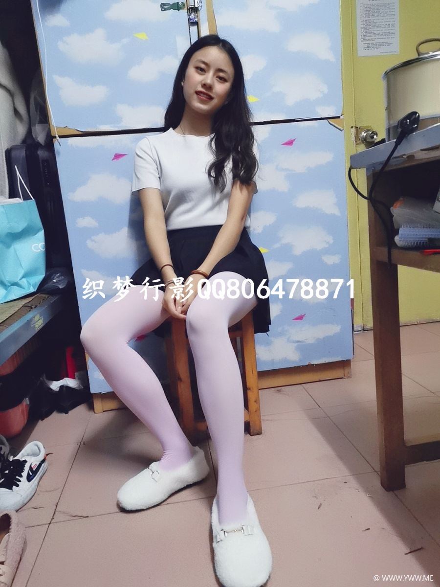 织梦行影摄影作品 NO.040 宿舍粉色连裤袜-像素点