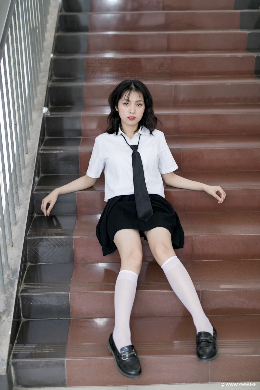 尤蜜思 NO.005 穿搭写真-像素点