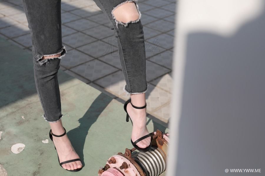 尤蜜思 NO.008 穿搭写真-像素点