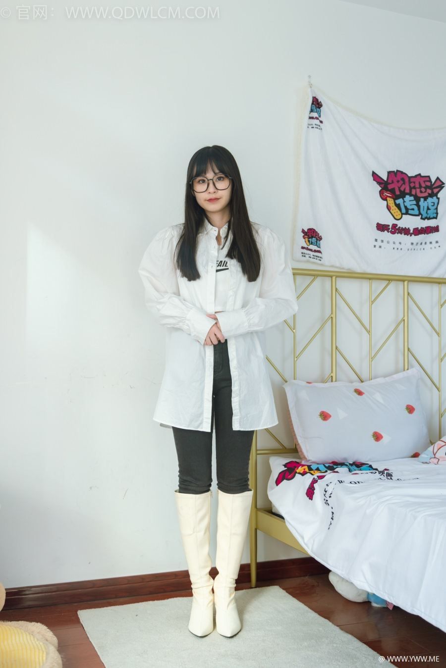 物恋传媒 NO.1478 兮兮-痴情的守望者-像素点