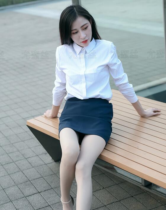 尤蜜思 NO.023 穿搭写真