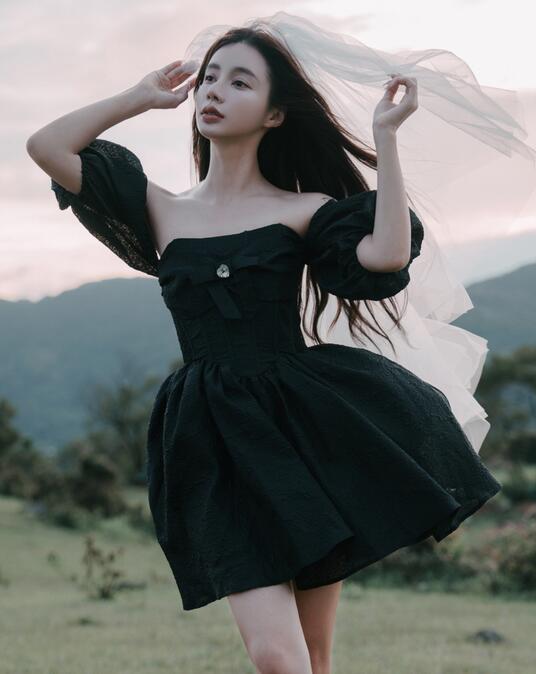 [YWW.ME] 2022.09.16 渐暗时刻，黑裙白纱情绪片 姝雯同学