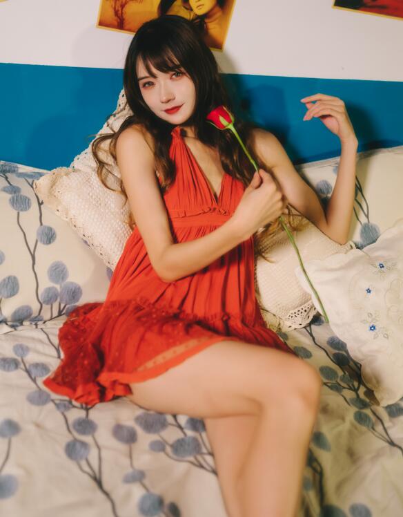[YWW.ME] 2022.09.19 浪漫港风 兔子Zzz不吃胡萝卜