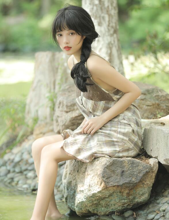 [YWW.ME] 2022.09.22 小夏日 小薇人儿
