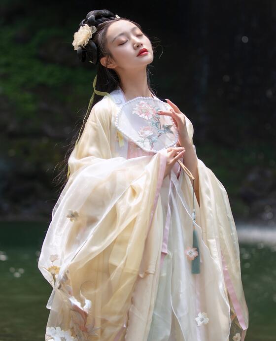 [YWW.ME] 2022.09.24 天河 凌子兮