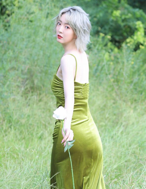 [YWW.ME] 2022.10.08 绿野 小赵