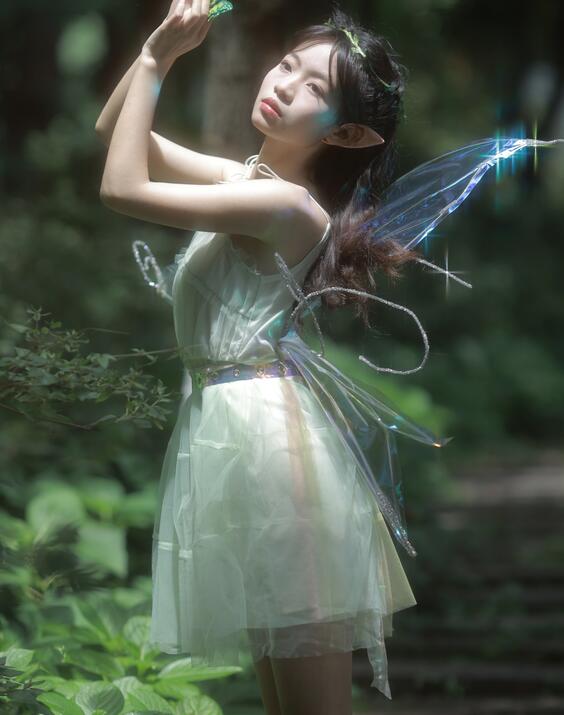 [YWW.ME] 2022.10.18 小精灵 歪歪