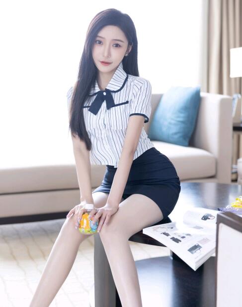 [XIAOYU语画界] 2023.05.11 VOL.1025 王馨瑶yanni 短裙美臀