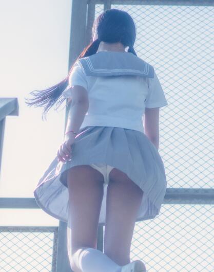 小何童鞋 – 阿涵天台