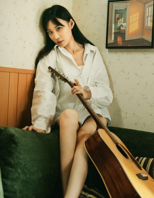 [YWW.ME] 2022.10.30 少女的周末 aHong
