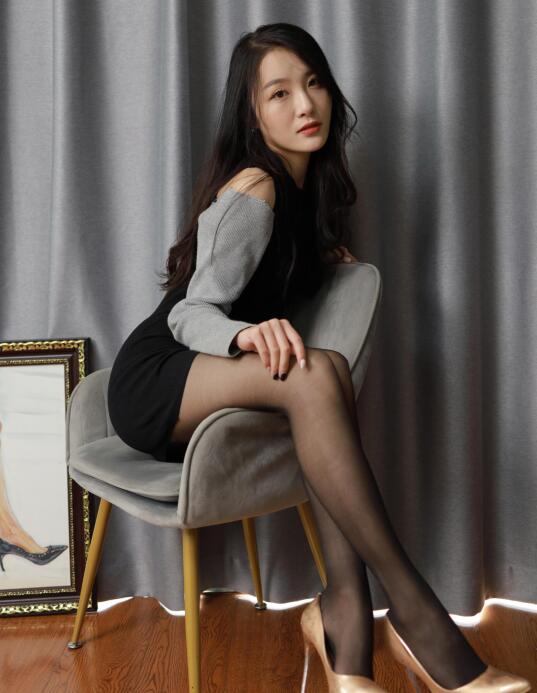 [IESS异思趣向] 2023.01.28 丝享家 1343 婉萍《长腿画中人》
