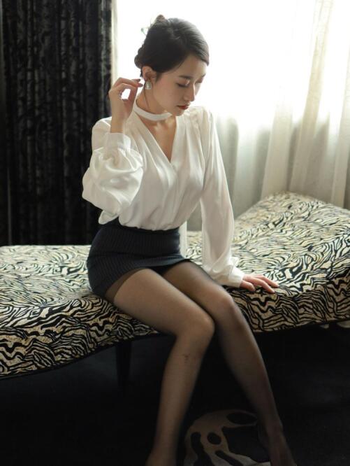 [IESS异思趣向] 2023.02.21 丝享家 1368 小婕《财阀的女人》