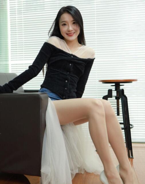 [IESS异思趣向] 2023.03.13 丝享家 1389 婉萍《偶遇单身狗》
