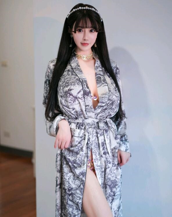 [XiuRen秀人网] 2023.06.16 No.6932 朱可儿Flora 丰腴美臀