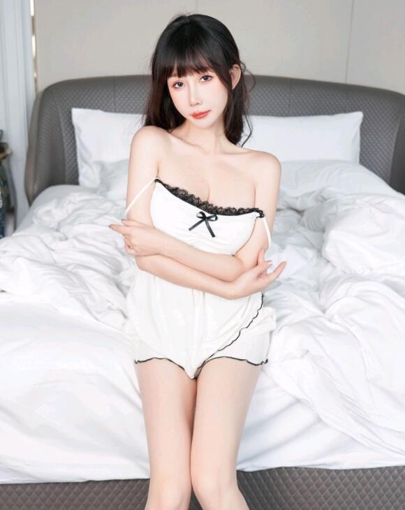 [XiuRen秀人网] 2023.06.26 No.6975 波巧酱 美腿妩媚