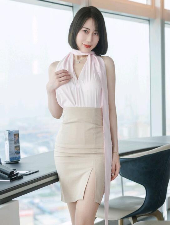 [IMISS爱蜜社] 2023.07.17 VOL.736 瑞妤 短裙丝袜