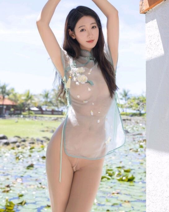 [XiuRen秀人网] 2023.07.31 No.7166 唐安琪 旗袍美腿