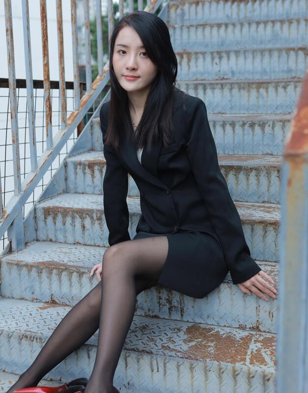 [IESS异思趣向] 2023.04.18 丝享家 1425 婉萍《小辣椒》