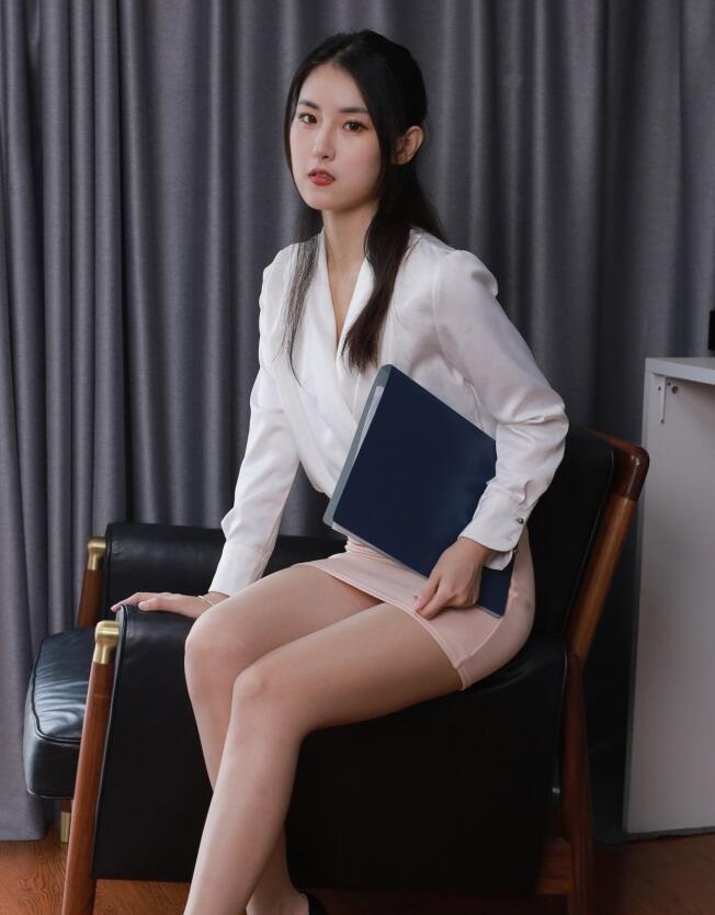 [IESS异思趣向] 2023.05.01 丝享家 1438 小宝《都市OL女神》