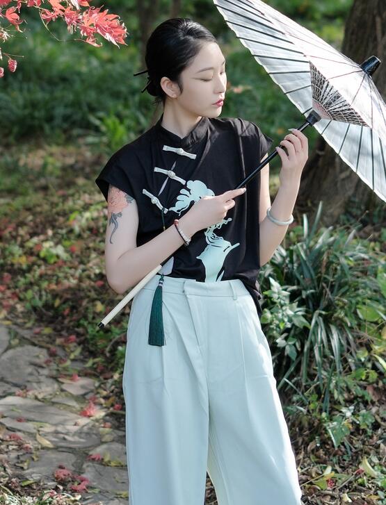 [YWW.ME] 2022.12.20 一半山林 曹萌