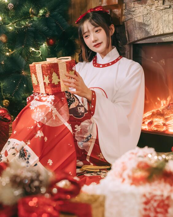 [YWW.ME] 2022.12.27 汉洋折衷的圣诞 兔子Zzz不吃胡萝卜