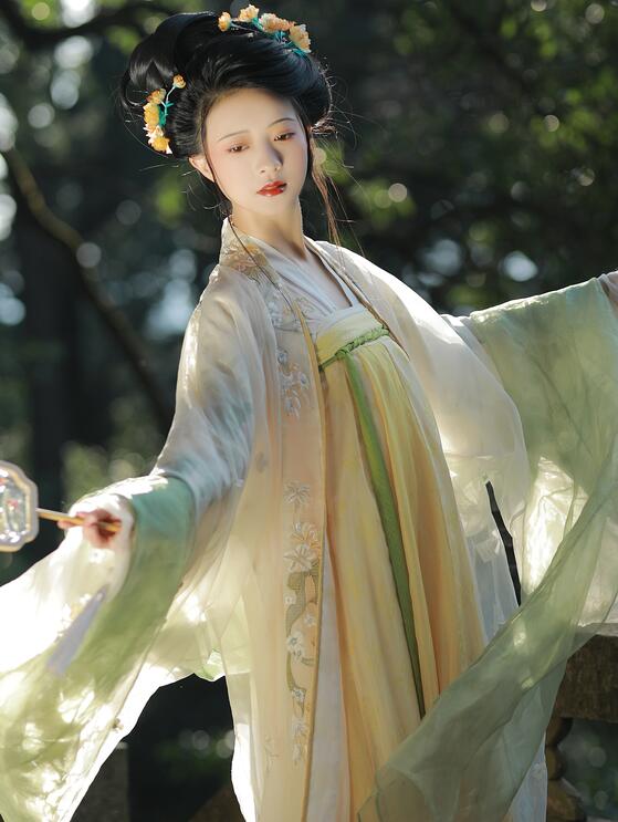 [YWW.ME] 2022.12.29 秋色如画 YunFleur