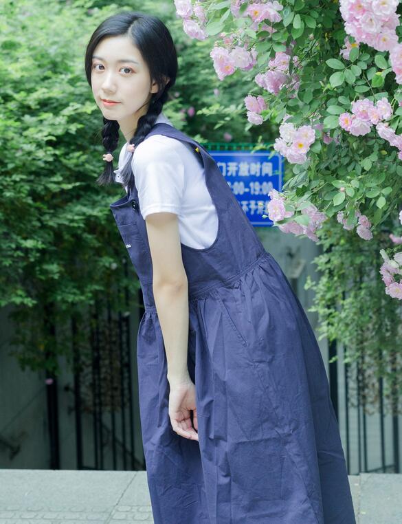 [YWW.ME] 2023.02.11 除了春天和蔷薇 饲猫少女-