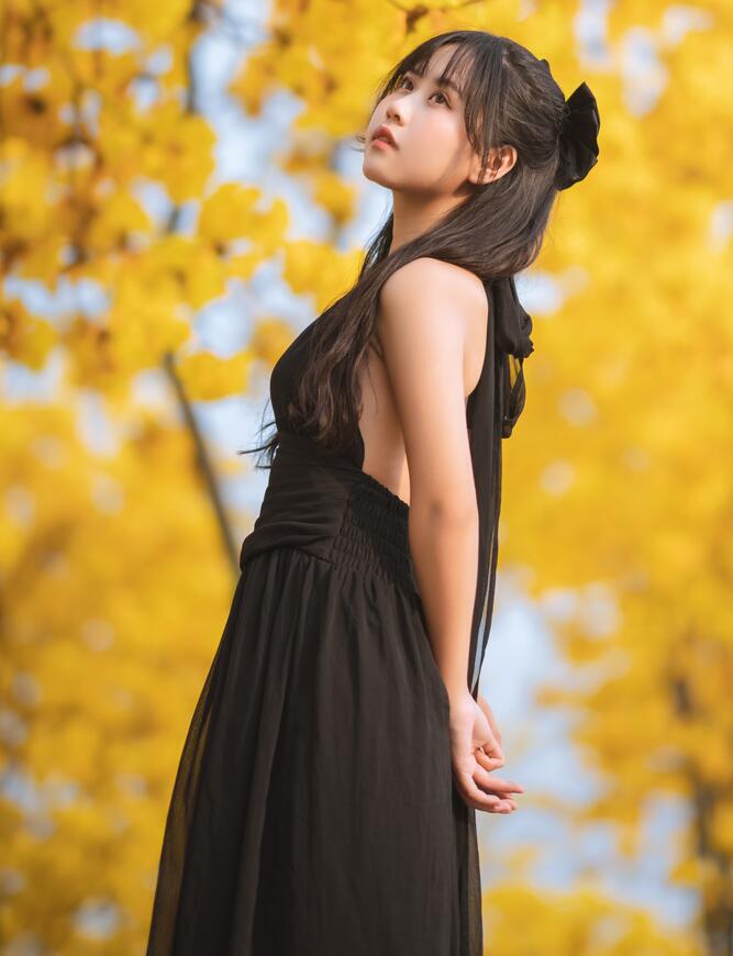 [YWW.ME] 2023.02.14 秋有银杏 春有黄风铃 萌芽儿o0