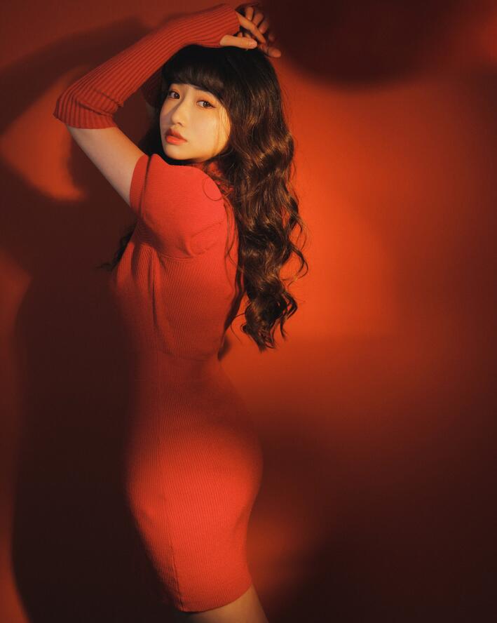[YWW.ME] 2023.02.14 中国红 蓝胖子