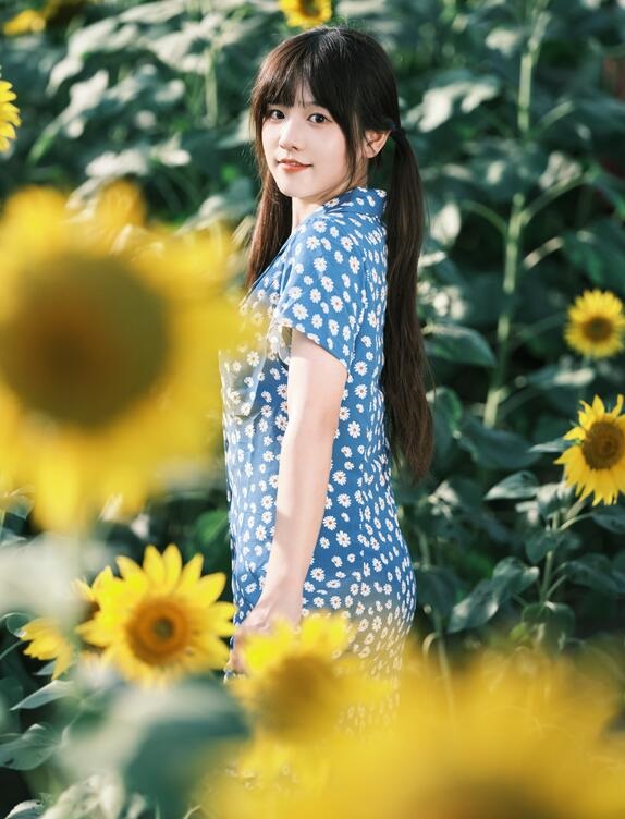 [YWW.ME] 2023.02.15 向日葵 宵宵喵