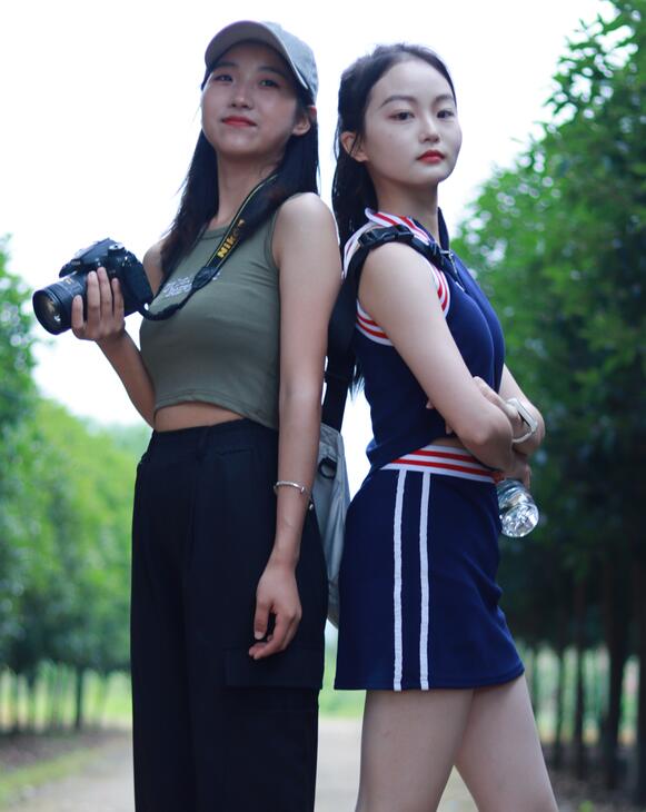 [初夏女神] 048 点点、双双~《姐妹出行》夏季登山记