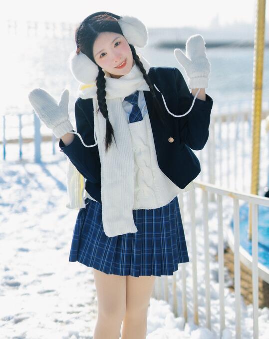[YWW.ME] 2023.03.18 海边游乐园 电动小猪pig
