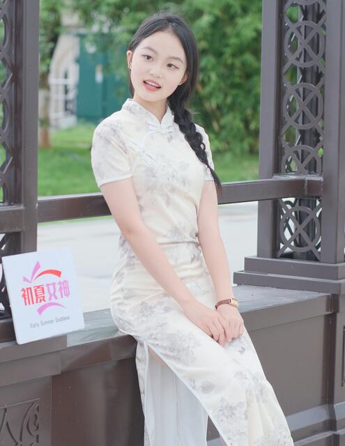 [初夏女神] 058 双双~【旗袍少女】带你闯入1955