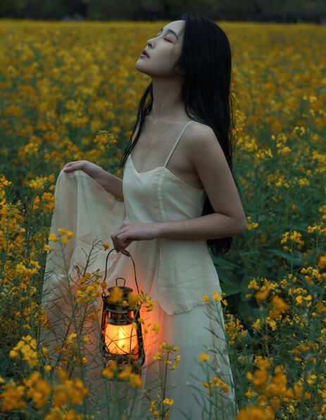 [YWW.ME] 2023.04.14 昼夜交替 爱探险的夏商周